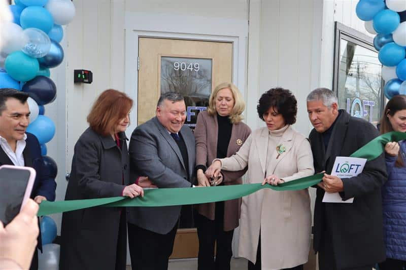 NAMI Metro Suburban and Pillars Community Health Celebrate Grand